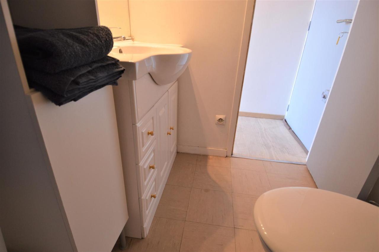דירות קורסיי-סור-מר Studio Avec Chambre - Balcon Et A 20M De La Mer מראה חיצוני תמונה